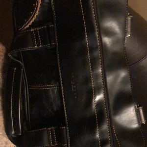 Older Kenneth Cole Reaction Purse small